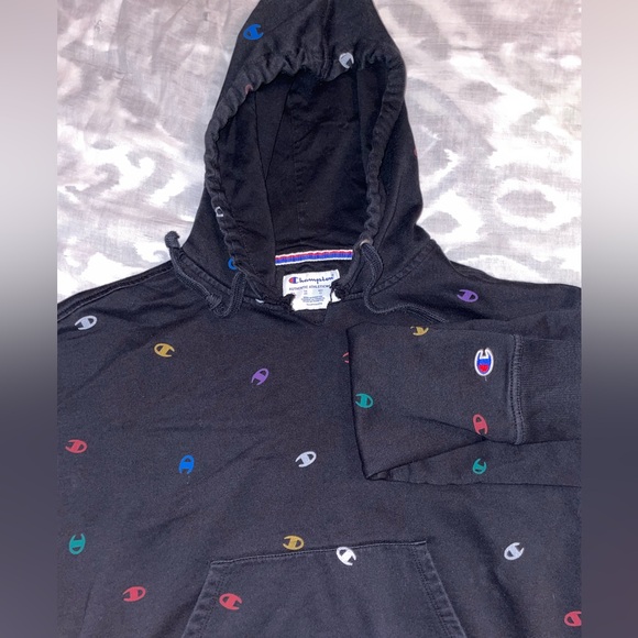 Champion Women’s hoodie, small - Picture 6 of 6